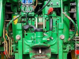 John Deere 6155R