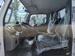 Fuso Fuso Canter 9C18 Abrollkipper 2026