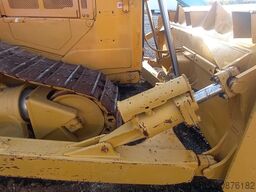 Caterpillar D6T