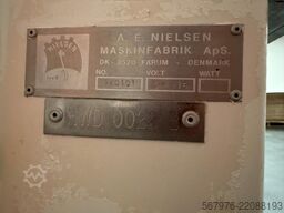 A.E. Nielsen Melting Tank