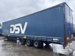 Schmitz Cargobull Semitrailer Curtainsider Mega