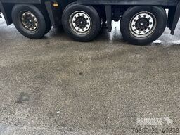 Schmitz Cargobull Semitrailer Curtainsider Mega