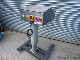 Saxon Continuous Bag Sealer SB1000 Electric Lift Mast