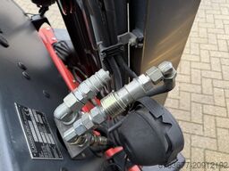 LINDE H25T-03 triplo590 freelift sideshift 7700uur 1998 LPG ZEER NET!