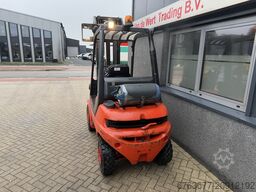 LINDE H25T-03 triplo590 freelift sideshift 7700uur 1998 LPG ZEER NET!