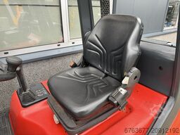 LINDE H25T-03 triplo590 freelift sideshift 7700uur 1998 LPG ZEER NET!