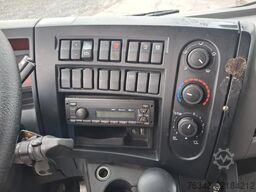 RENAULT D12-210 - E6 - PROBLEME CHAUFFE MOTEUR
