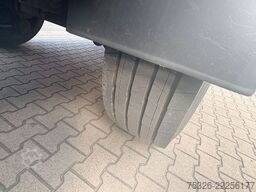 SCHWARZMÜLLER J-Serie J06VLN3, Stapleraufnahme - Schwarzmüller