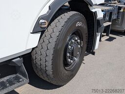 MAN TGX 18.520 BL SA 4x4 Hydrodrive, MIETEN?