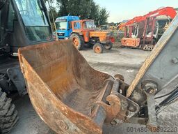 VOLVO EW 140 C Baujahr 2009