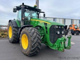 John Deere 8295 R / kein AdBlue / Rückfahreinrichtung