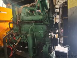 SDMO VOLVO PENTA GS250 IIA