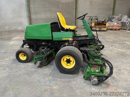 John Deere 3235 A GANG MOW