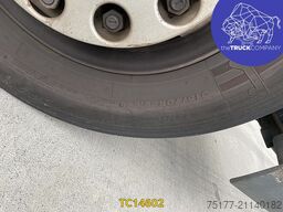 Mercedes-Benz Antos 1827