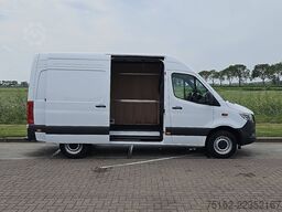 MERCEDES-BENZ SPRINTER 317 L2H2 LED RWD Mbux10