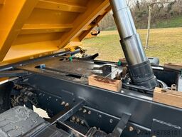 MAN TGS 26.540 6x4 3-Seitenkipper KRAN 19m FUNK