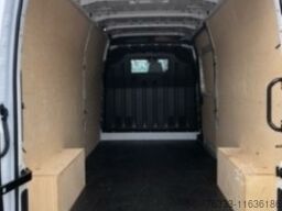 Renault 150.35 L3H2