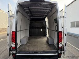 IVECO 35S16 V AHK / Tempomat / RFK / Standhzg.