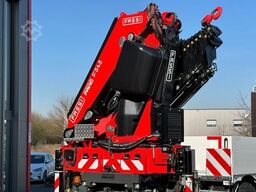 Volvo FH 500 6x2 Containerpritsche mit FASSI 545RA.2.28