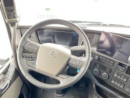 Volvo FH 500 6x2 Containerpritsche mit FASSI 545RA.2.28