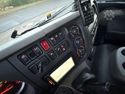 DAF LF 16.260 Tiefkühlkoffer mit Ladebordwand