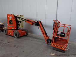 JLG E300AJP