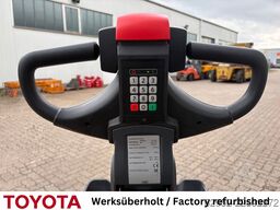 Toyota LPE 200 / Akku neu!