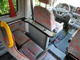 MAN TGE 22 Sitze GSR2 COC Lagerfahrzeug Stock