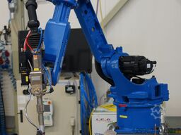 YASKAWA / MOTOMAN MH6/ IPG YLS-1000 LASER WELDING