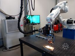 YASKAWA / MOTOMAN / IPG Laser Welding HP20RD / IPG YLS-4000