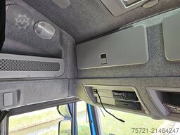 IVECO AT260S42 STRALIS 6X2 HYVA HC183X 4X