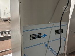 Henkelman Toucan vertical vacuum packer