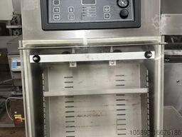 Henkelman Toucan vertical vacuum packer