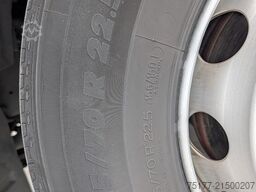 Iveco Stralis AS440S46 TIP CLNG