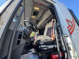 Renault T440  Hi-Sleeper Liftachse Alufelgen Standklima