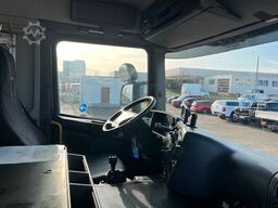 SCANIA P320 CB 4x4 Doka AHK Klima 9-Sitze Aut. Stdhz.