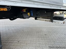 Schmitz Cargobull SCB S2 / Box Trailer / Disk Brakes / APK TUV 11-26