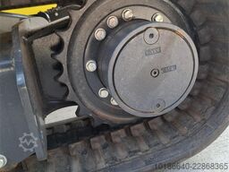 Komatsu PC38MR-5