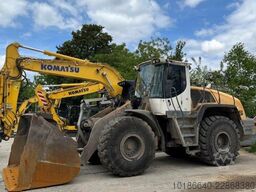 Liebherr L556