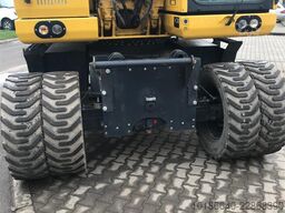 Komatsu PW148-11E0