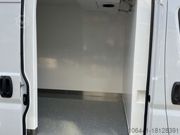 Opel Movano Kühlkasten Xarios 300