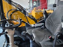 Komatsu PW148-8