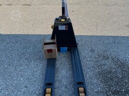 LINDE NIEDERHUBWAGEN MT15C