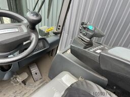Jungheinrich EFG320