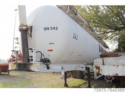 Benalu semirimorchio silos cisterna ribaltabile 62000 L