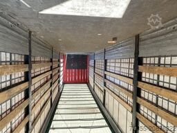 Krone N/A Mega / Curtains / Sideboards / BPW / Drumbr...