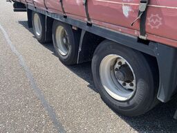 Krone N/A Mega / Curtains / Sideboards / BPW / Drumbr...