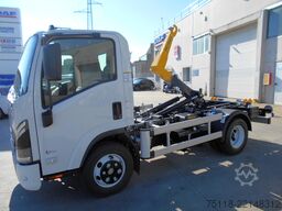 Isuzu M30 (7,5 ton) - SCARRABILE PALFINGER