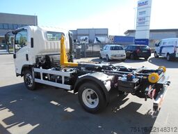 Isuzu M30 (7,5 ton) - SCARRABILE PALFINGER