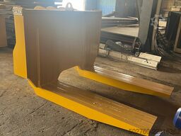 Caterpillar 988 Marble Fork